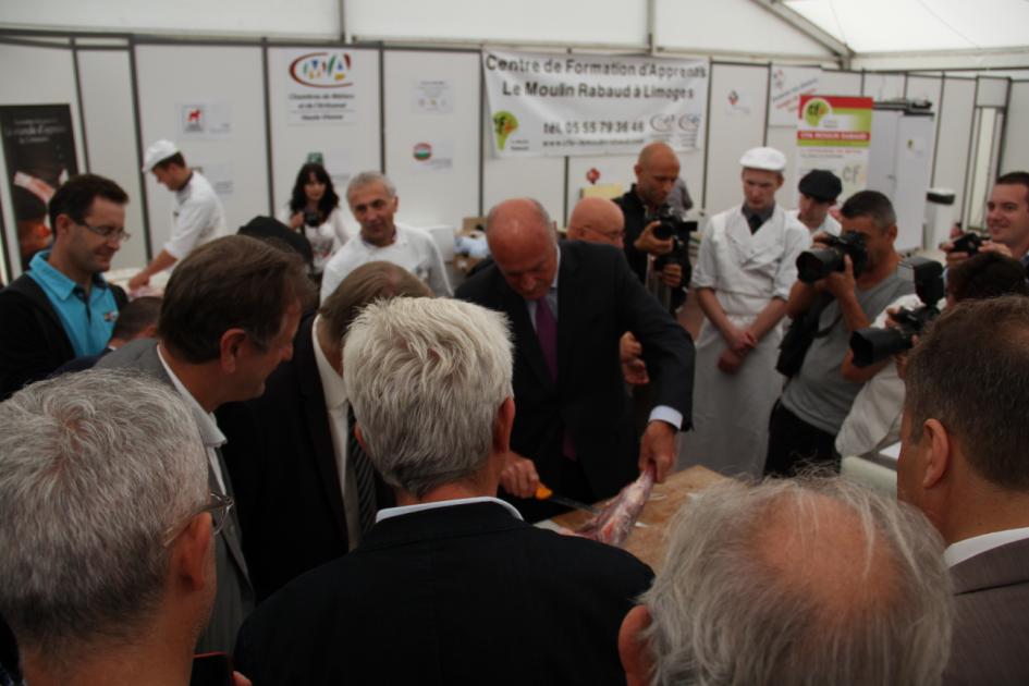 découpe de l'agneau de Pauillac à Tech-ovin 2015 par Alain Rousset